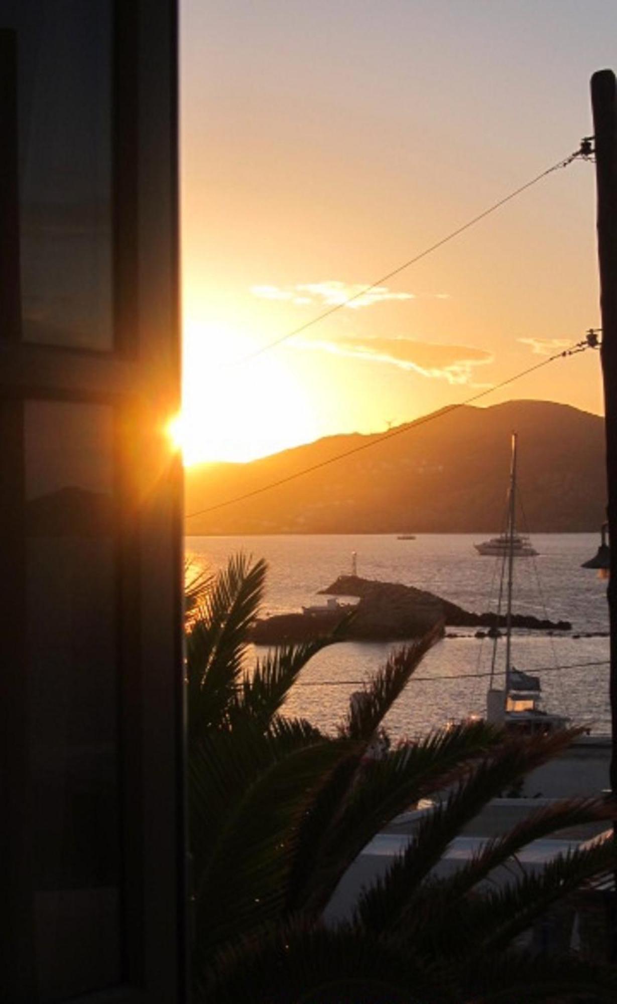 Despina'S Mare Aparthotel Naousa  Room photo