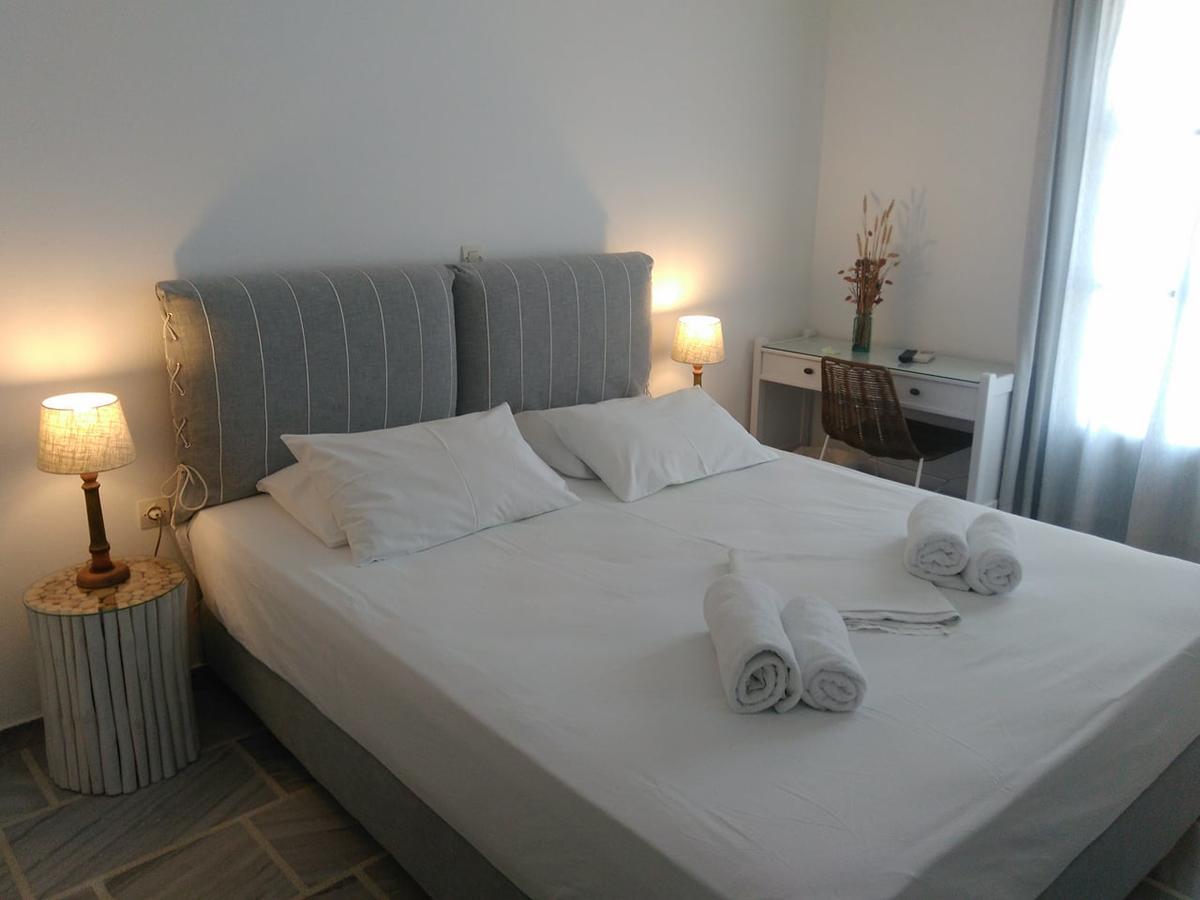 Despina'S Mare Aparthotel Naousa  Exterior photo